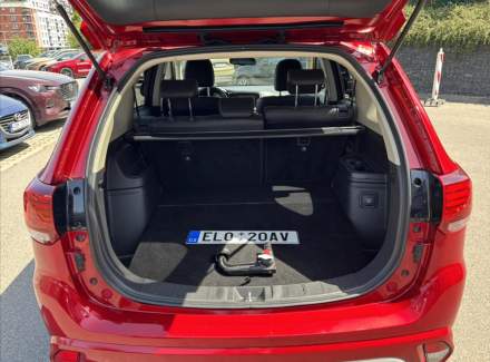 Mitsubishi - Outlander