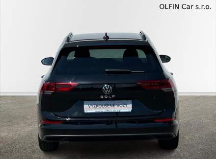 Volkswagen - Golf