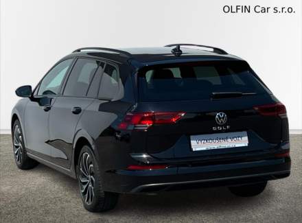 Volkswagen - Golf