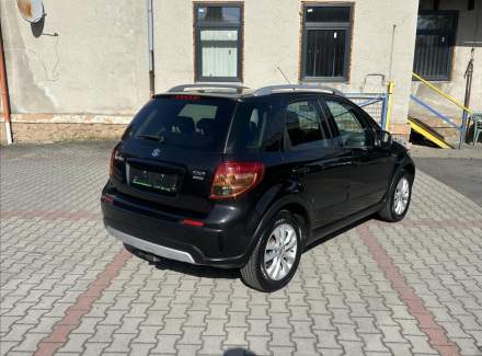 Suzuki - SX4