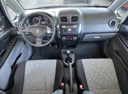 Suzuki - SX4