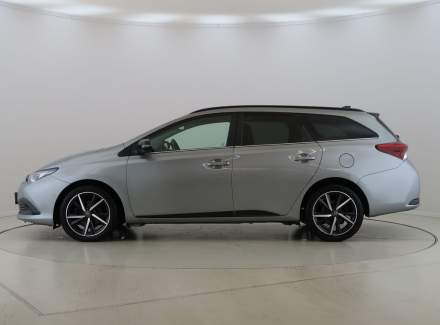 Toyota - Auris