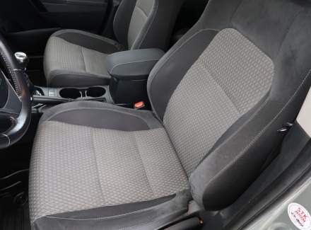 Toyota - Auris