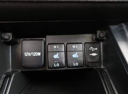 Toyota - Auris
