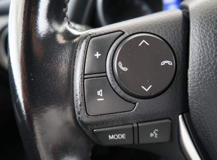 Toyota - Auris
