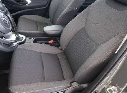 Toyota - Yaris Cross