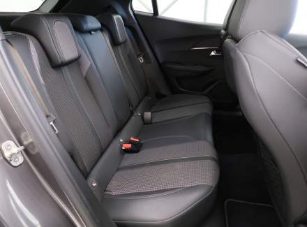Peugeot - 2008