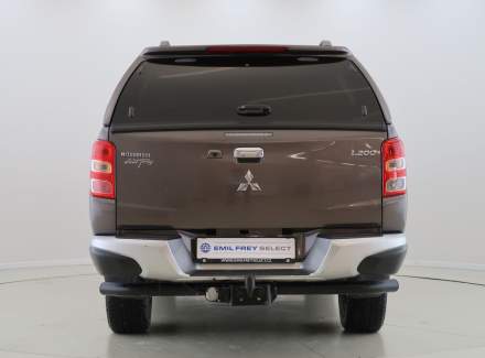Mitsubishi - L 200