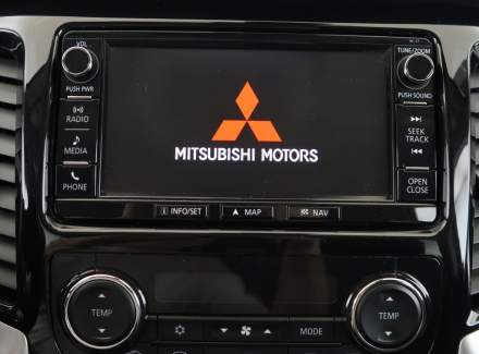 Mitsubishi - L 200