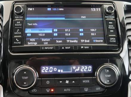 Mitsubishi - L 200