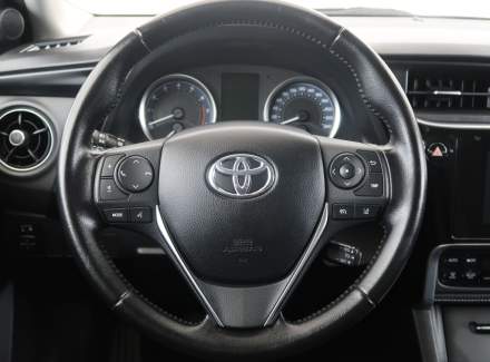 Toyota - Corolla