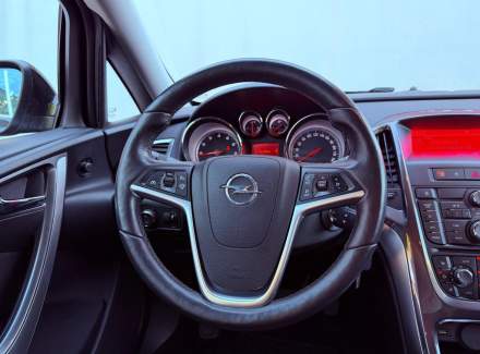 Opel - Astra