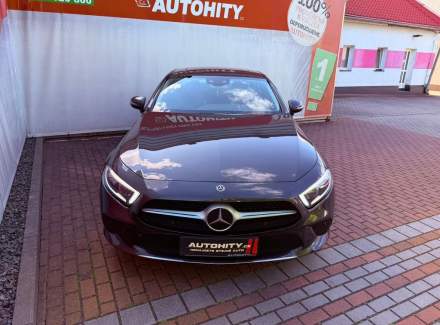 Mercedes-Benz - CLS