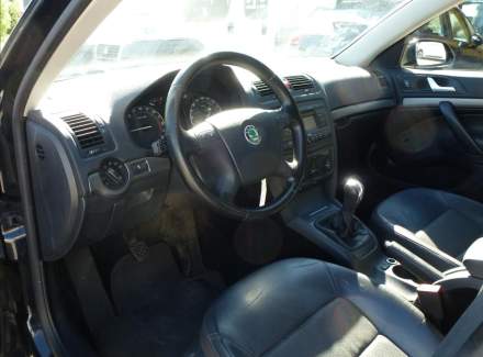 Škoda - Octavia