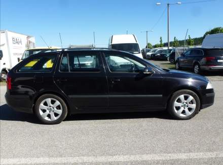 Škoda - Octavia