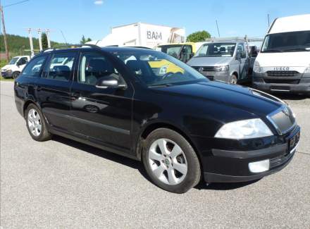 Škoda - Octavia