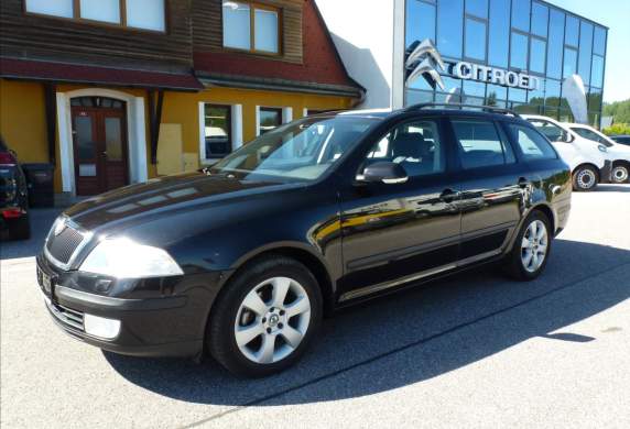 Škoda - Octavia
