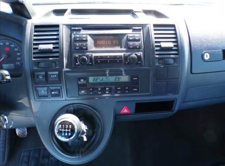 Volkswagen - Caravelle