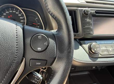 Toyota - RAV 4