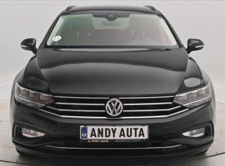 Volkswagen - Passat