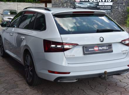 Škoda - Superb