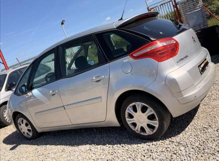 Citroën - C4