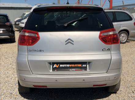 Citroën - C4