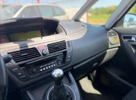Citroën - C4