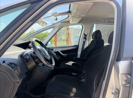 Citroën - C4
