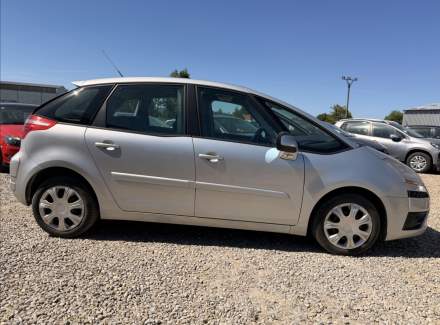 Citroën - C4