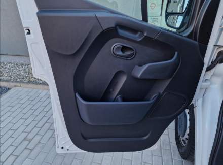 Renault - Master