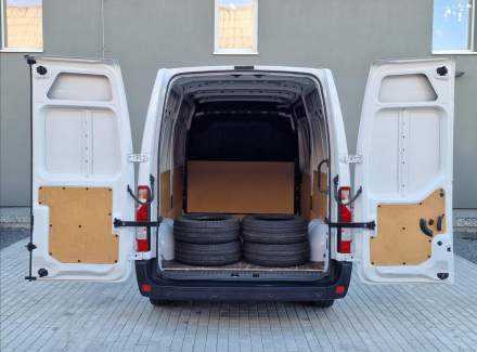 Renault - Master