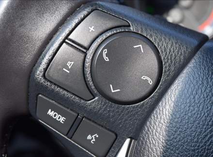 Toyota - Auris