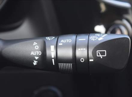Toyota - Auris