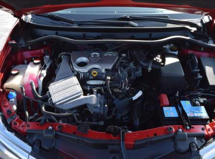 Toyota - Auris