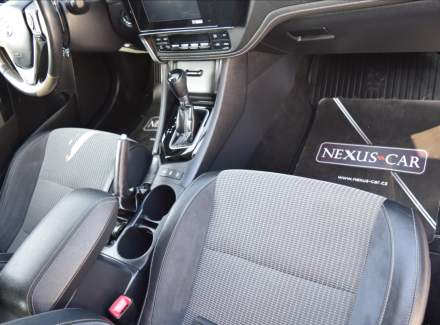 Toyota - Auris