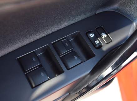 Toyota - Auris