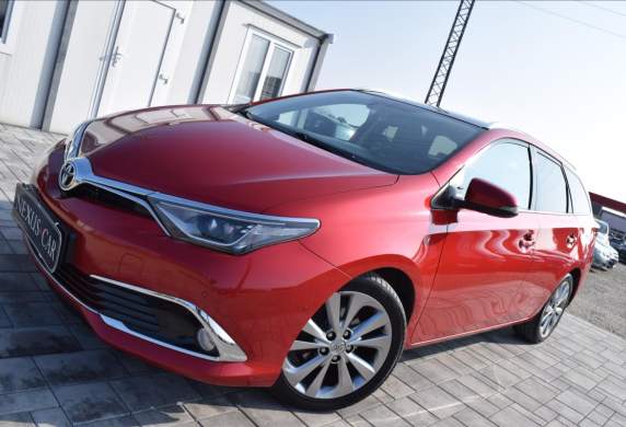 Toyota - Auris