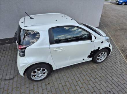 Toyota - iQ