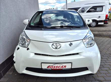 Toyota - iQ