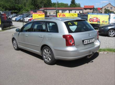 Toyota - Avensis