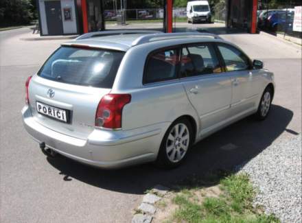 Toyota - Avensis