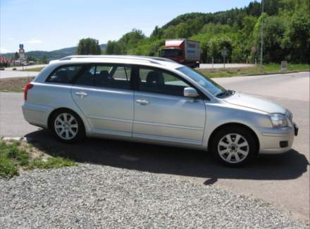 Toyota - Avensis