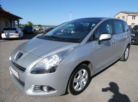 Peugeot - 5008