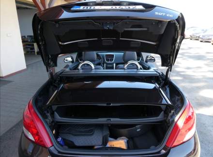 Peugeot - 207