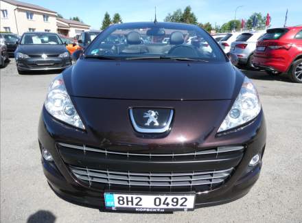 Peugeot - 207