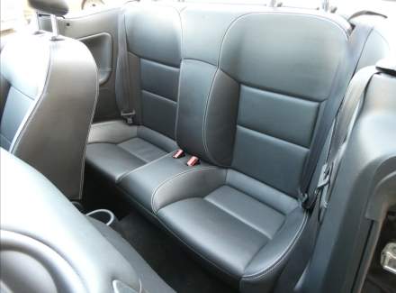 Peugeot - 207