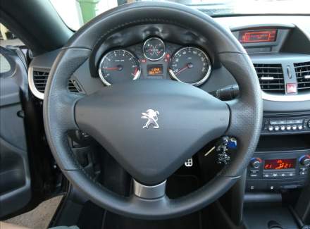 Peugeot - 207