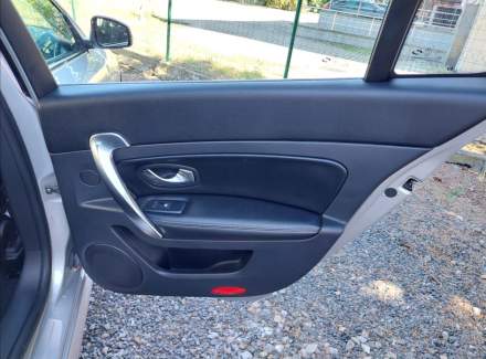 Renault - Latitude
