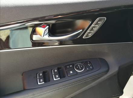 Kia - Sorento